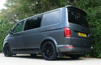VOLKSWAGEN TRANSPORTER KOMBI